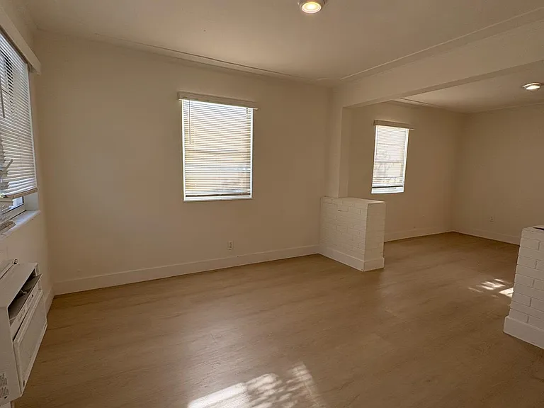 119 NE 56th St #1 — Photo 8
