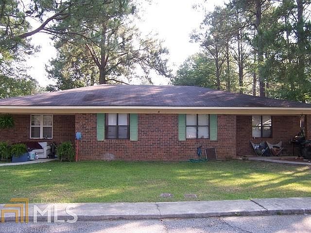 1st image of 16 Pinewood Ct APT B