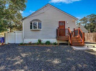 309 Kettle Creek Rd, Toms River, NJ 08753