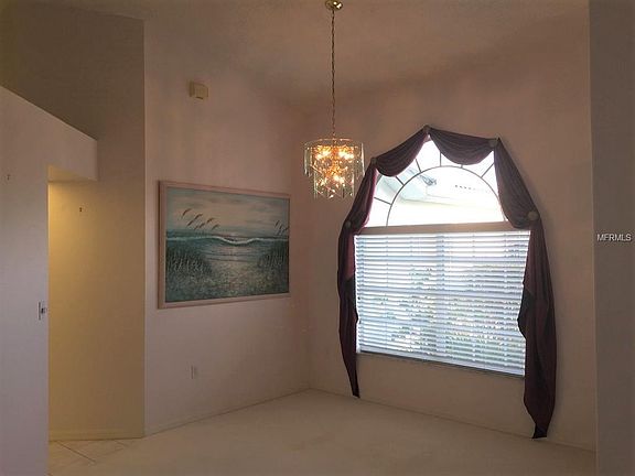 3rd image of 7921 Sylvan Dr