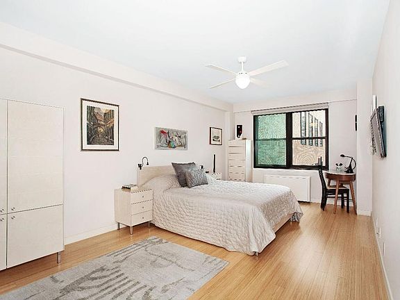 4th image of 315 E 65th St APT 7H