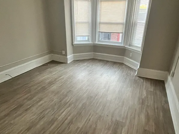 1726 Memorial Ave, Philadelphia, PA 19104