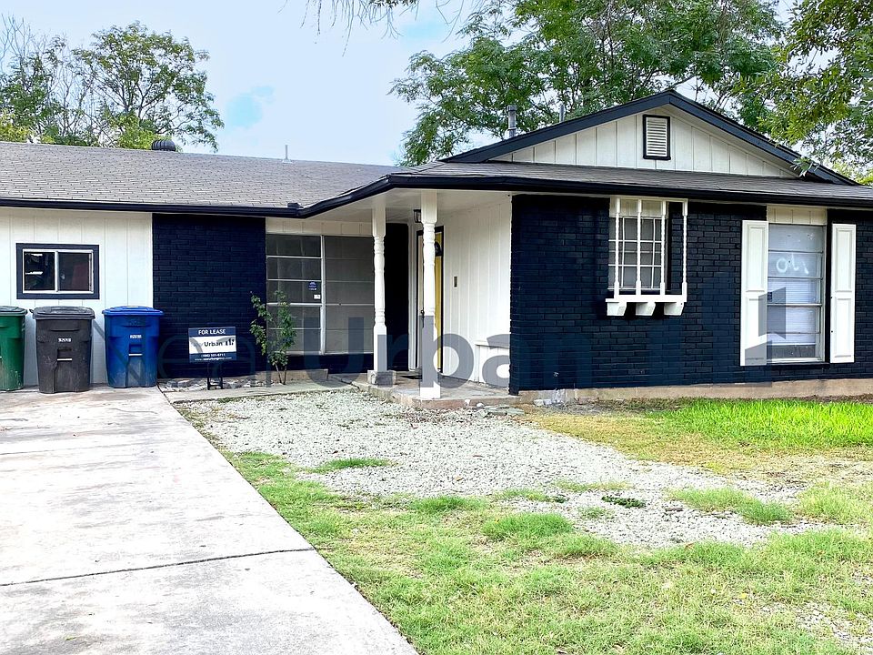 1st image of 2122 William Travis Dr