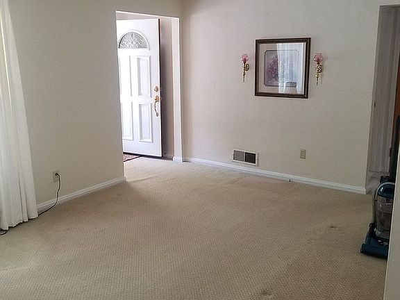 5th image of 3611 Aerial Ave