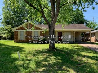 5991 Raintree Dr, Memphis, TN 38115