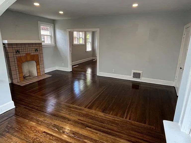 682 Greenwood Ave — Photo 7