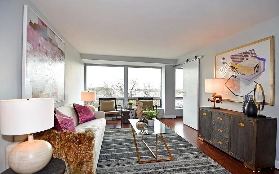 Sunny in Southwest! Spacious 1 Bedroom w/ Water Views & all Utilities Included! — Photo 3