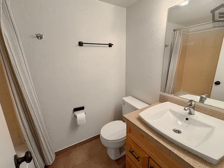 2320 N 52nd St #115 — Photo 11