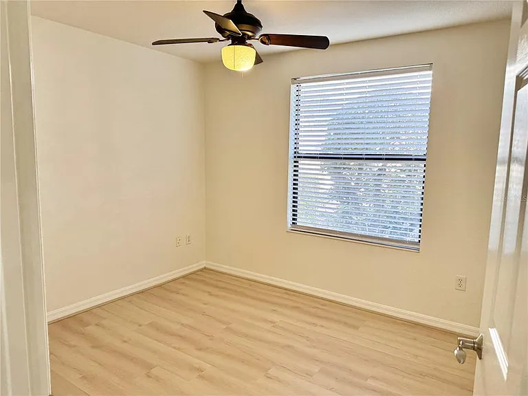4037 Overture Cir #4037 — Photo 19