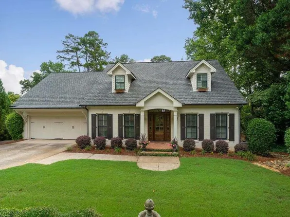 280 Cochran Dr, Gainesville, GA 30506