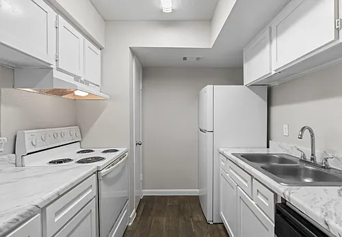 Serena Forest Apartments Photo 1