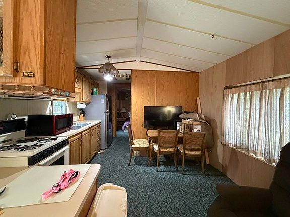 5th image of 2795 E 28th Rd Lot 1221