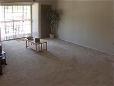 3rd image of 10365 Glenway Dr APT 202