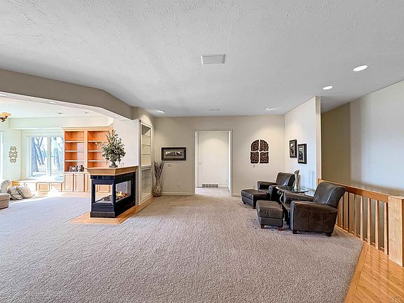 5th image of 1004 Wynstone Dr