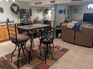 1222 W Empire St, Freeport, IL 61032