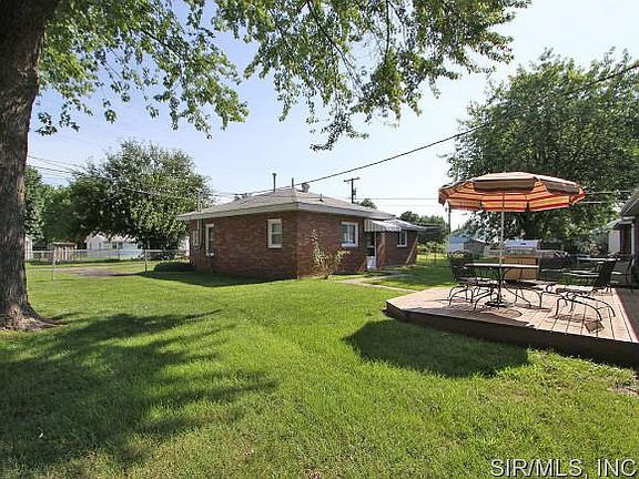 5th image of 329 Elble Ave