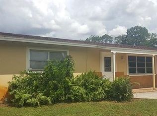 16 Michigan Rd, Lehigh Acres, FL 33936