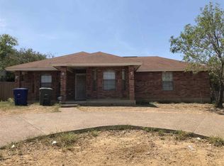 2508 La Pita Mangana Rd, Laredo, TX 78046
