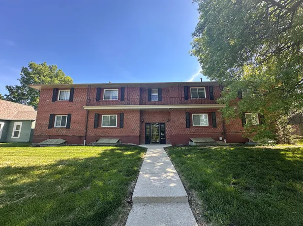 Hale, 201 1/2 E Hale St #201-01, Spring Hill, KS 66083