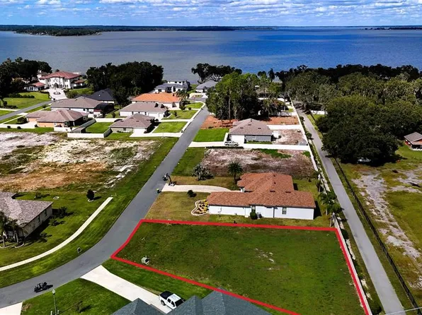 817 Oaks Shores Rd #14, Leesburg, FL 34748