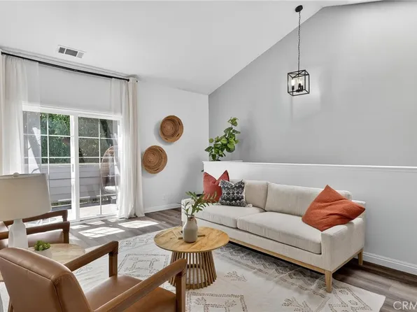 2003 Artesia Blvd Unit 104, Torrance, CA 90504