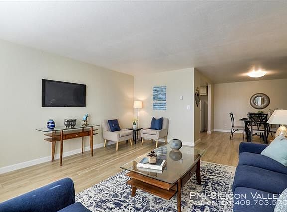 2nd image of 1033 Crestview Dr APT 312
