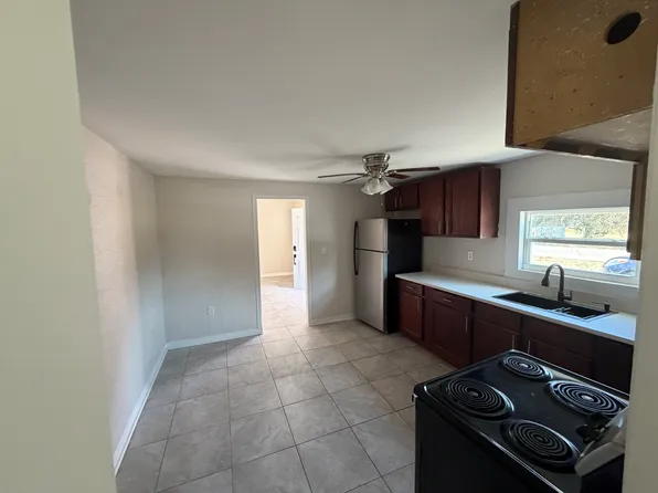 603 Plateau Ave, Lakeland, FL 33815