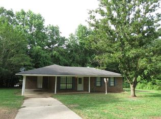 1146 Russell Cir, Wesson, MS 39191