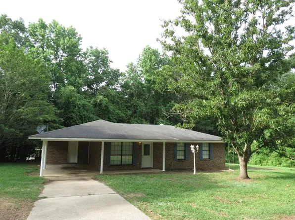 1146 Russell Cir, Wesson, MS 39191