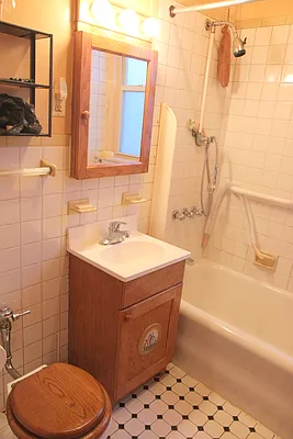 Sold by Corcoran | media 6