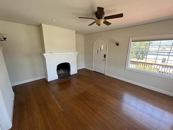 3rd image of 117 Woodland Ave #117