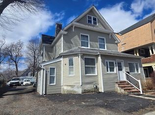40 Hollywood St, Worcester, MA 01610