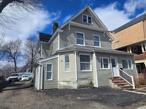 40 Hollywood St, Worcester, MA 01610