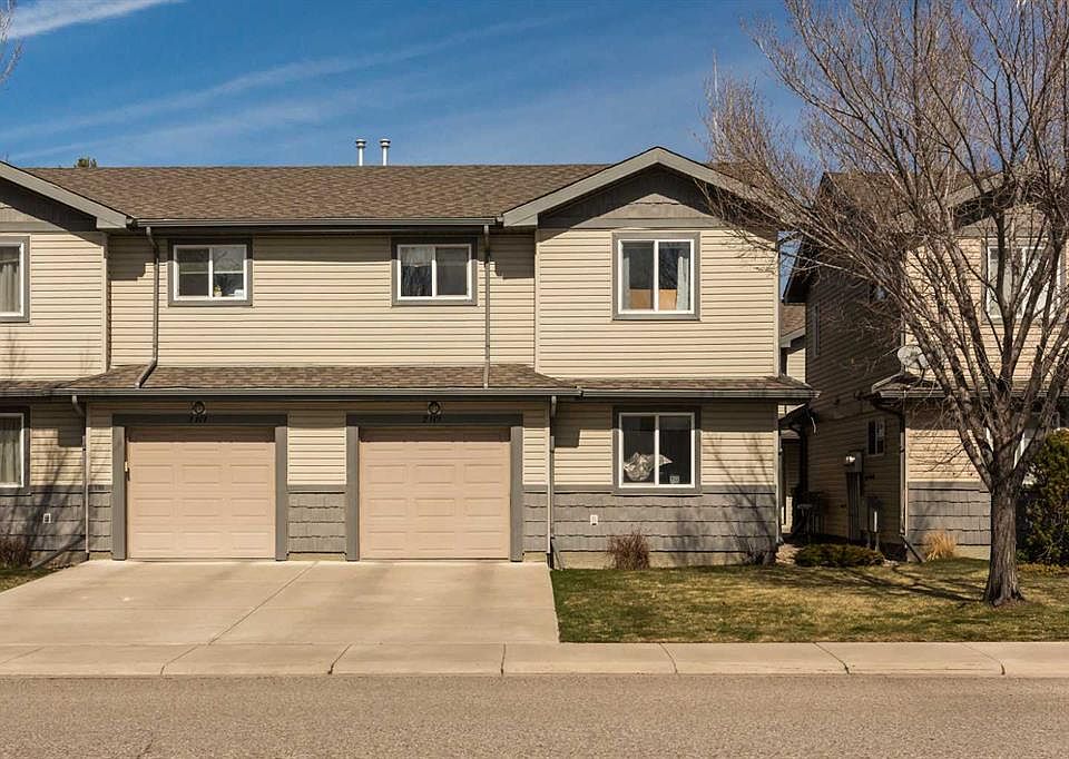1st image of 101 SE Silkstone Rd W #2