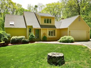 79 Davis Rd, Mansfield, CT 06268