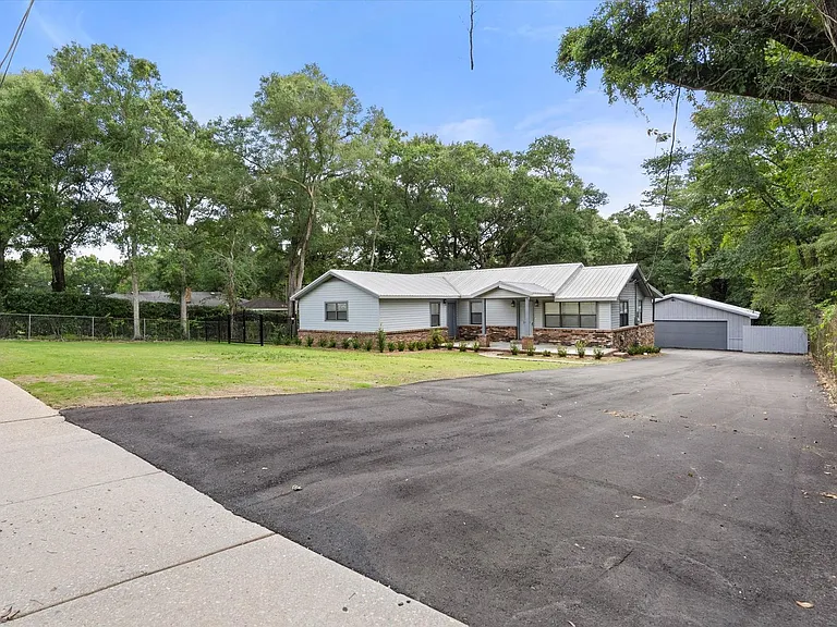 2609 Longleaf Dr — Photo 19