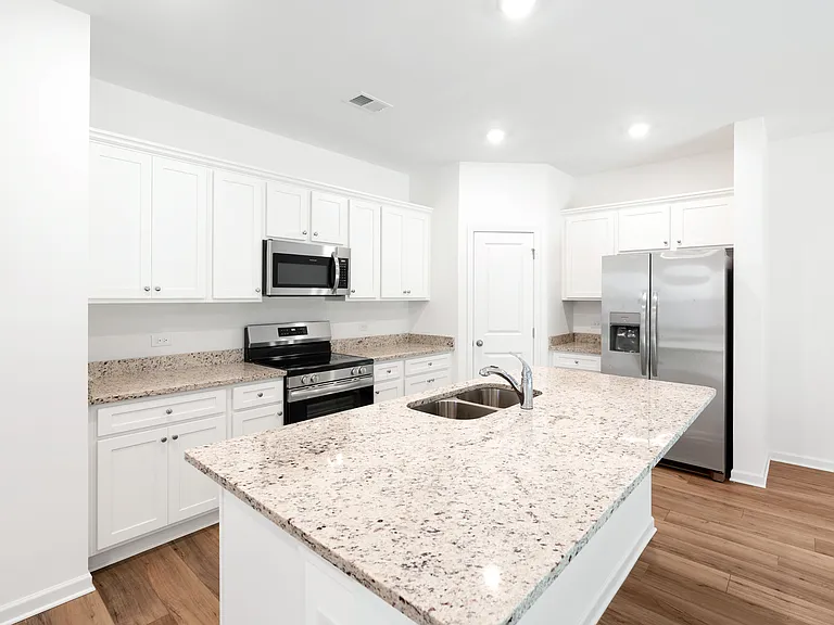 688 Evergreen Rd — Photo 8