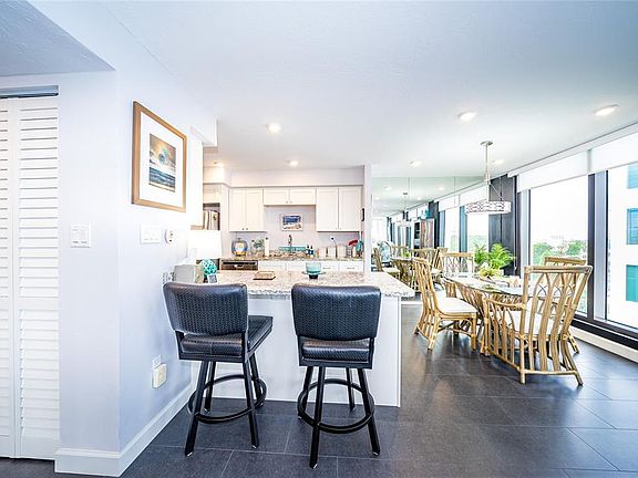 5th image of 707 S GULFSTREAM AVENUE #602