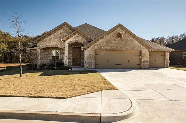 1st image of 4306 Logan Cir
