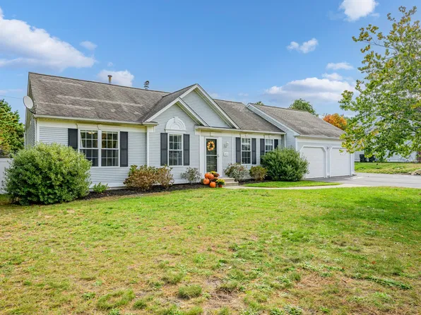 83 Dickson Dr, Plymouth, MA 02360