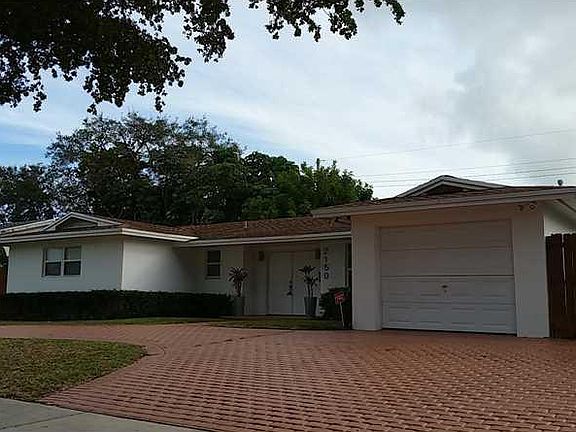 2nd image of 2150 NE 206th St