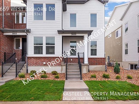 2nd image of 3669 W Big Horn Dr