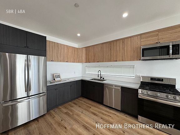 2nd image of 658 N Mariposa Ave #6625A