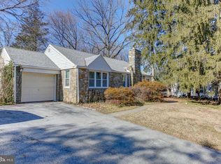 124 N Sproul Rd, Broomall, PA 19008