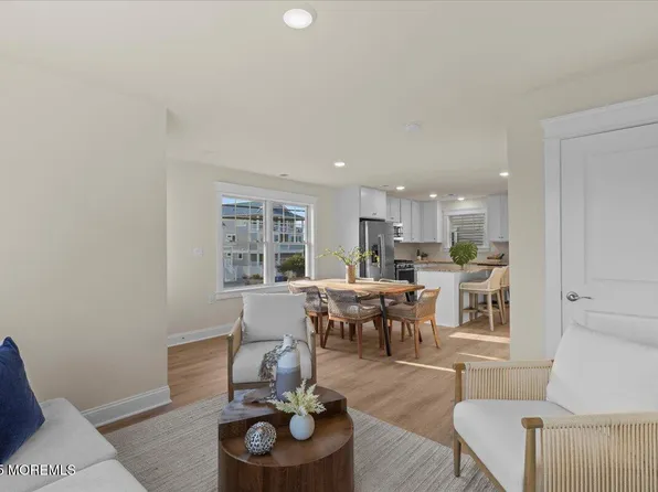 5 Cummins Street, Mantoloking, NJ 08738