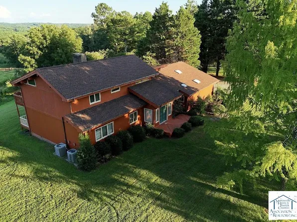 4584 Stoney Mountain Rd, Martinsville, VA 24112