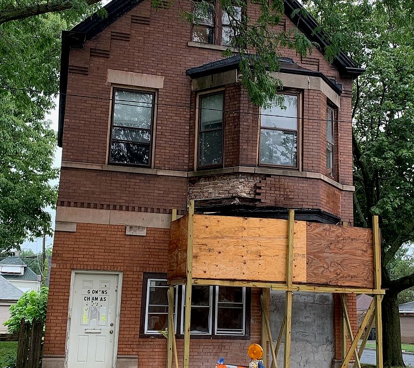 1st image of 8559 S Muskegon Ave