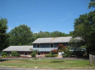 54 Bayberry Dr, Monroe, NY