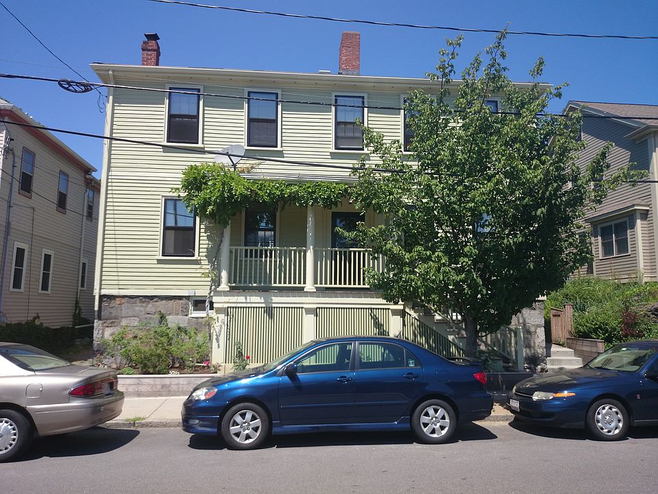 2nd image of 47 Bynner St