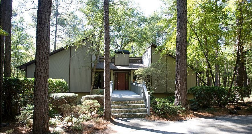 1st image of 4398 Deerwood Ln